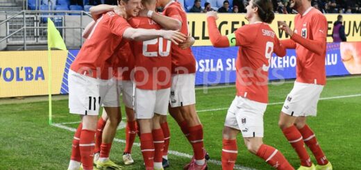 23 March 2024, Slovakia, Bratislava: Austria's Players celebrate after scoring a goal during the international frindly soccer match between Slovakia and Austria. Photo: Pavel Neubauer/TASR/dpa